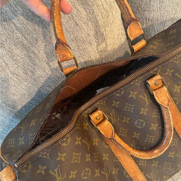 Louis Vuitton Keepall 45 - Picture 7 of 12